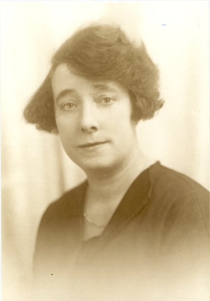 Eleanor Beevers in 1920s